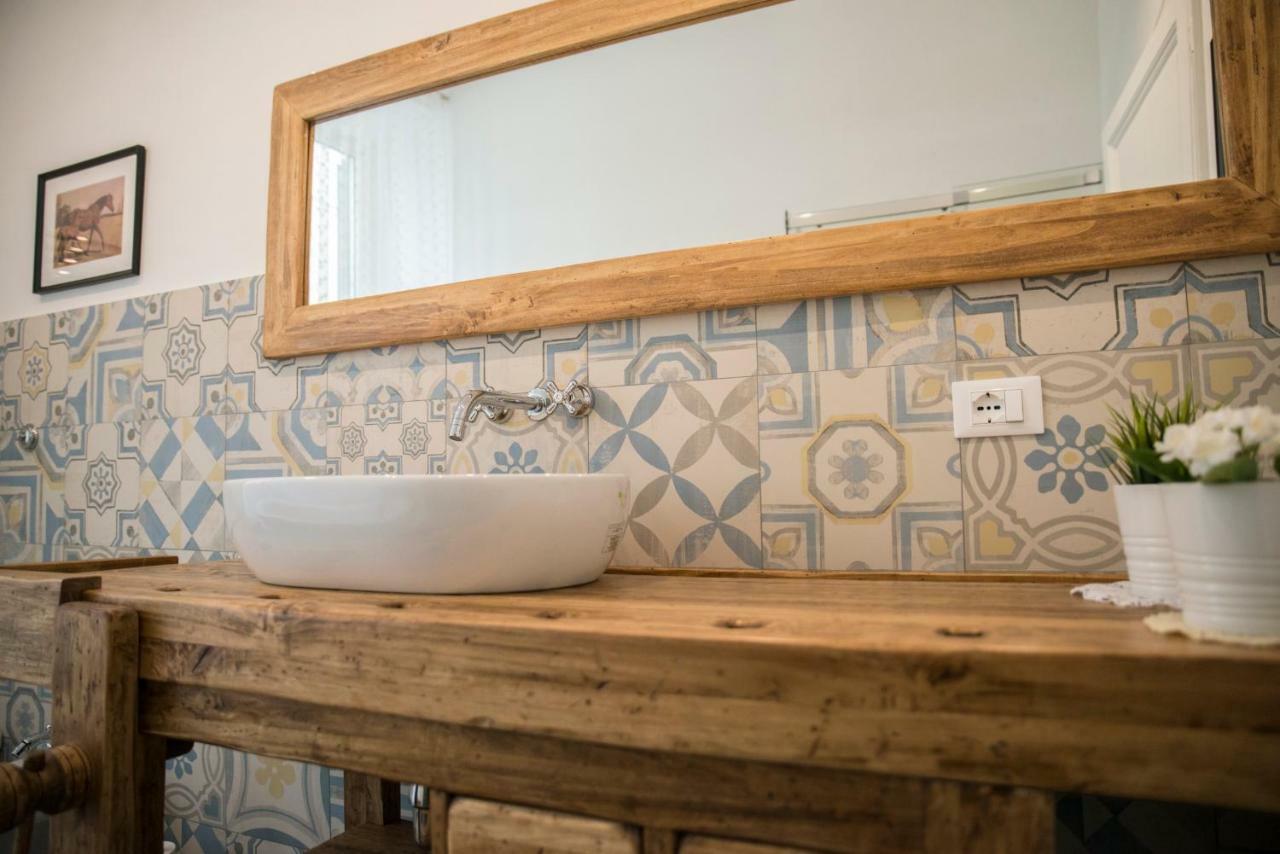 St Paul House Boutique & Apartment Рим Екстериор снимка